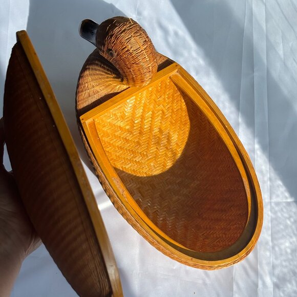 Vintage Wicker Duck Storage Basket - Picture 7 of 10